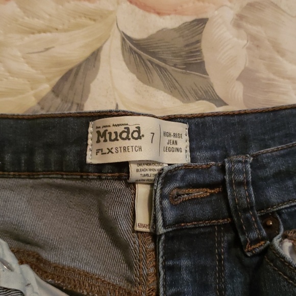 Jeans - Picture 3 of 5